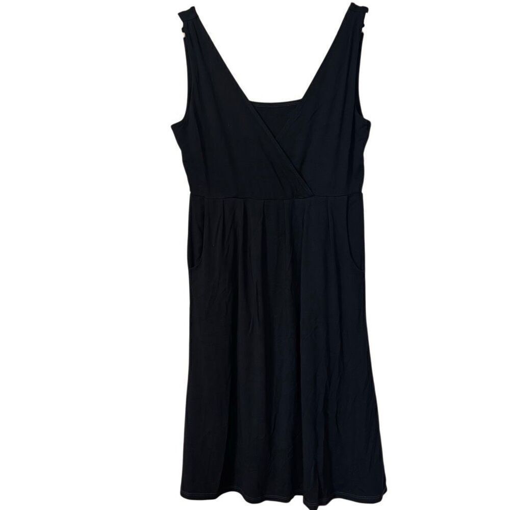 Fresh produce sleeveless black dress medium v-neck pockets